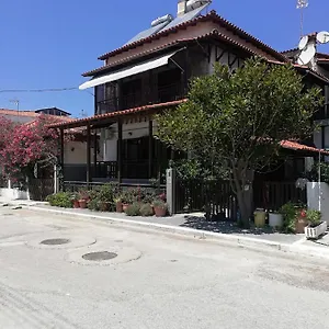 House Anna Sarti