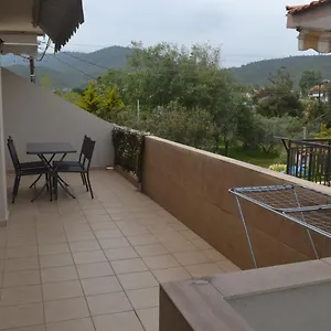 Helena House Apartman