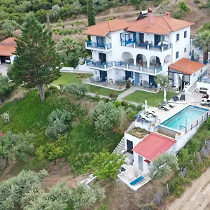 3* Couette-café Sartivista