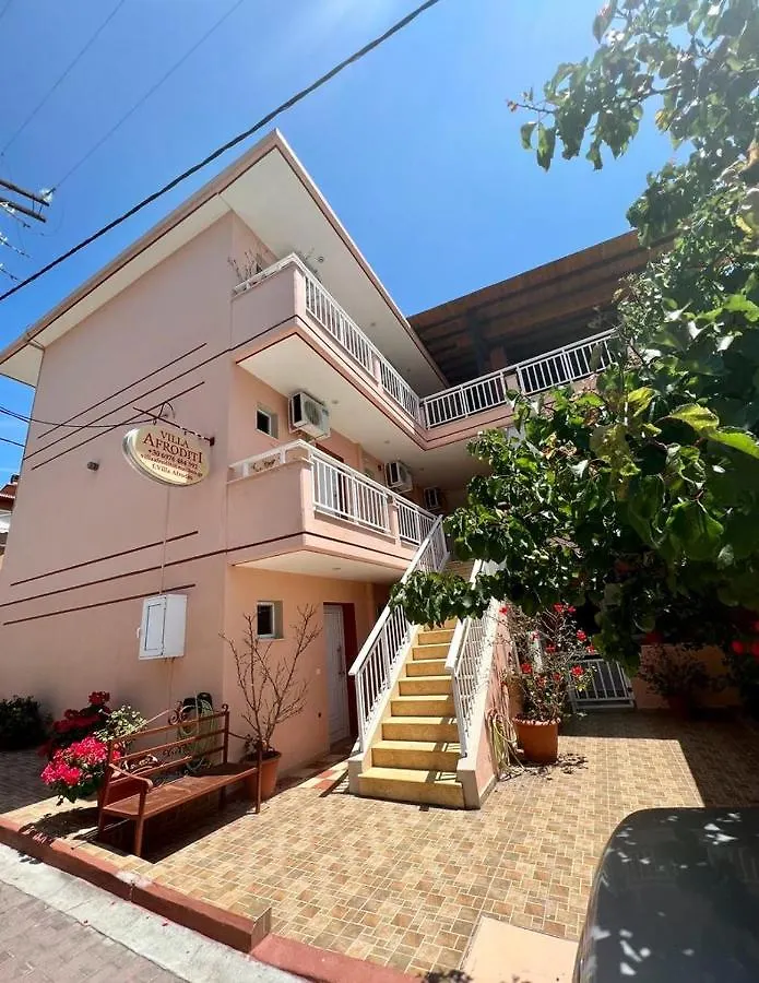 Villa Afroditi סארטי